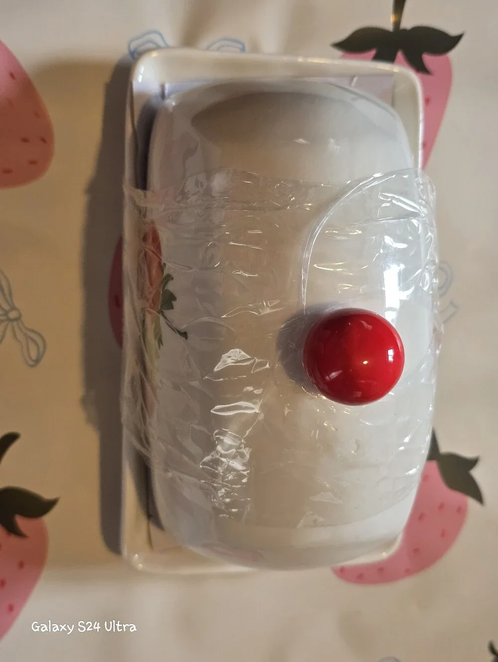 Strawberry 🍓 Decor Ceramic Butter Container With Lid NEW
